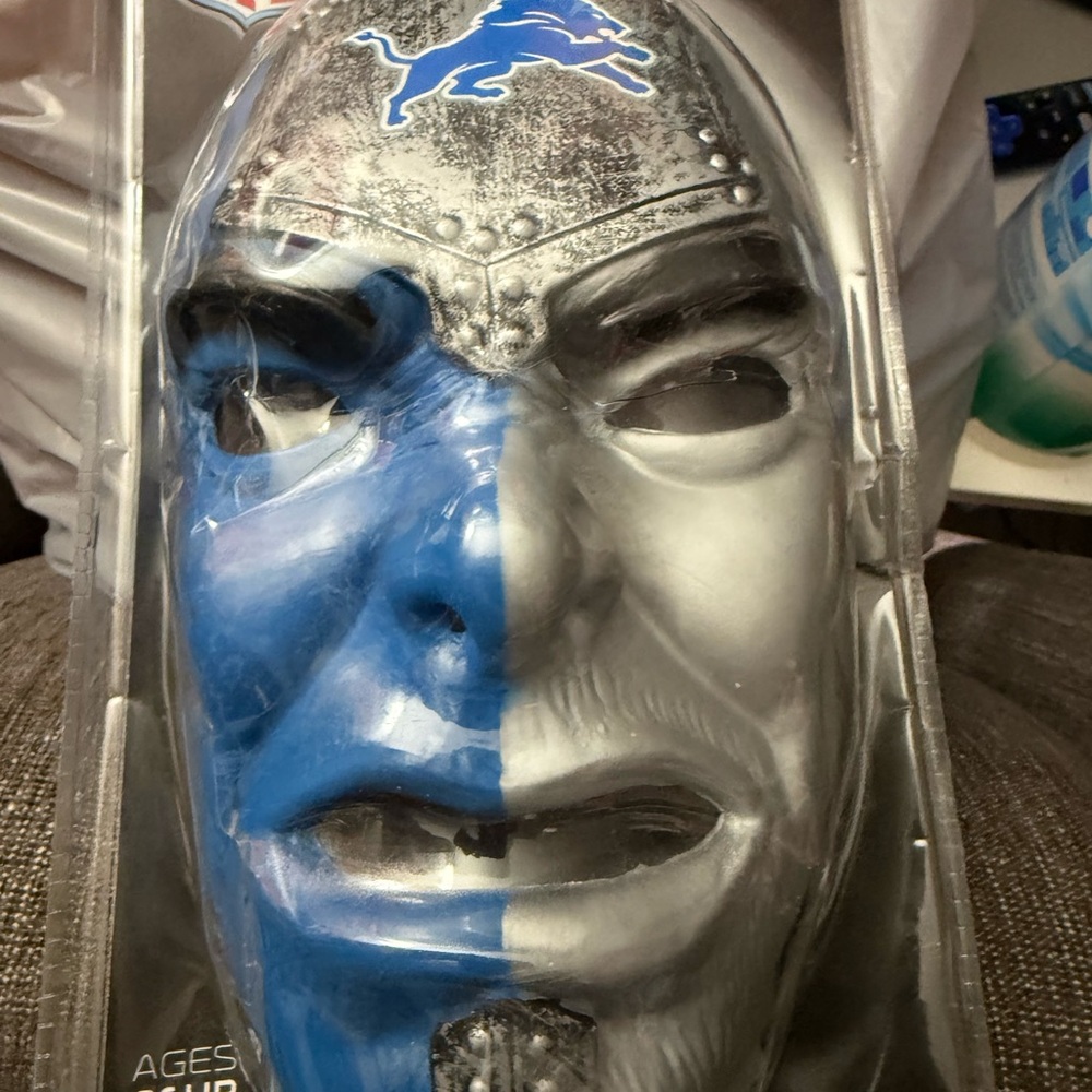 Detroit Lions Half Blue Half Silver Mask